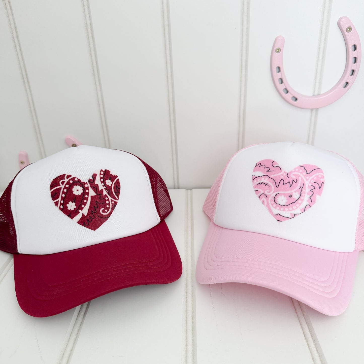 BANDANA HEART TRUCKER HAT
